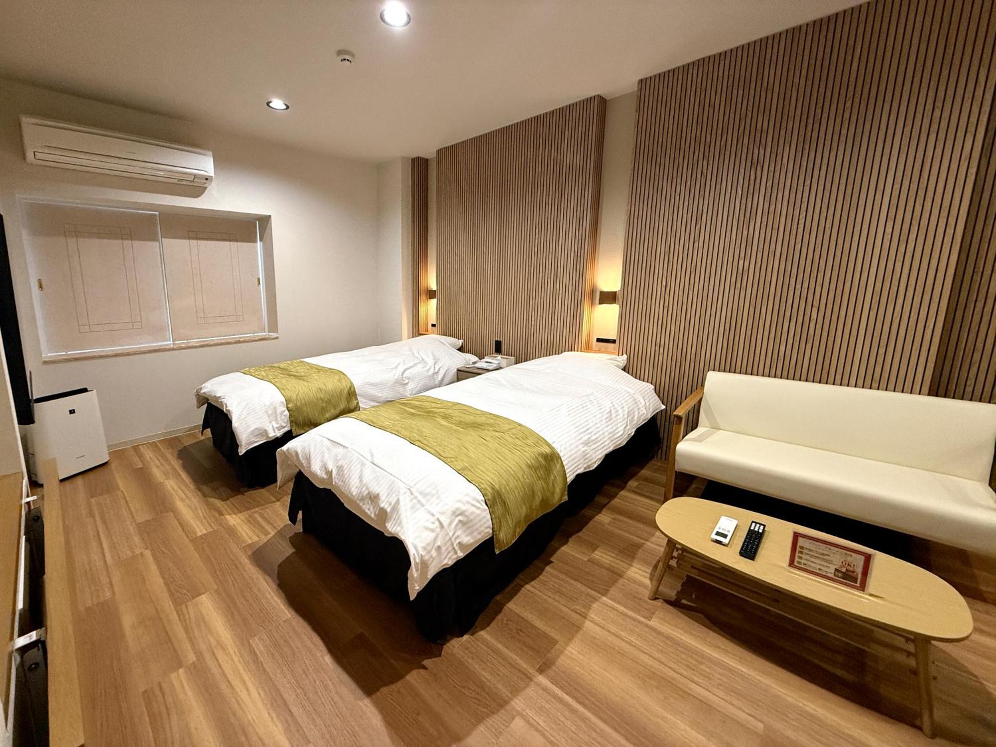 Hotel Hyper (Adults Only) Osaka Exterior photo